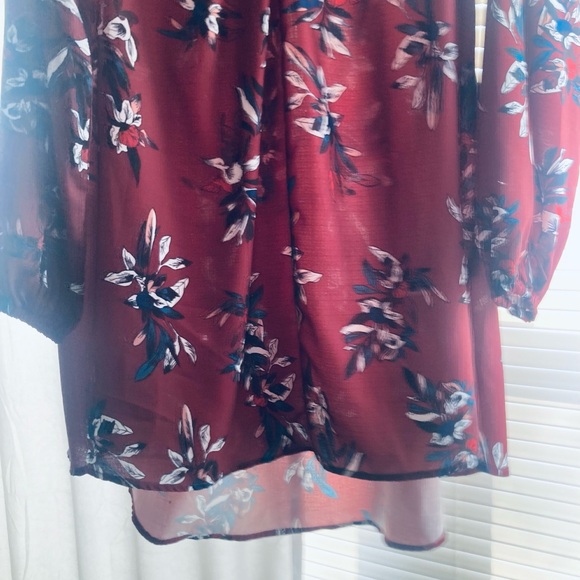 Keyhole Floral Mini Dress - Picture 5 of 5